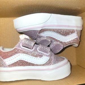 Brand new toddler vans